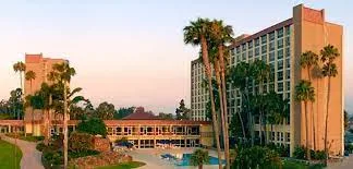 加州大学圣塔芭芭拉分校 UCSB